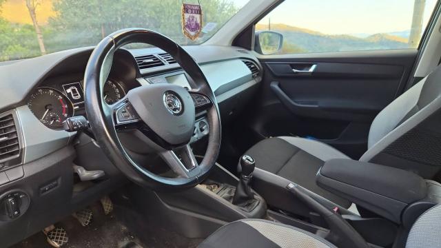 Skoda Fabia image 3