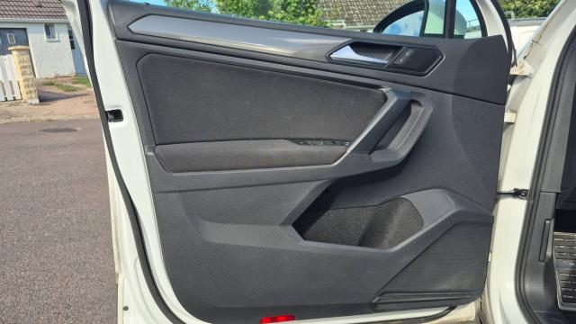 Volkswagen Tiguan image 1