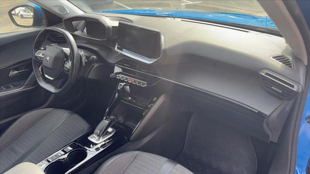 Peugeot 2008 image 5
