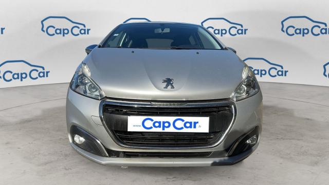 Peugeot 208 image 8