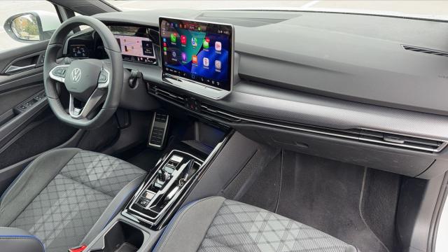 Volkswagen Golf image 3