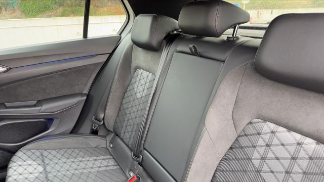 Volkswagen Golf image 4