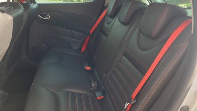 Renault Clio image 8