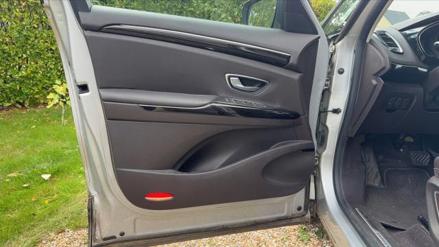 Renault Espace image 2