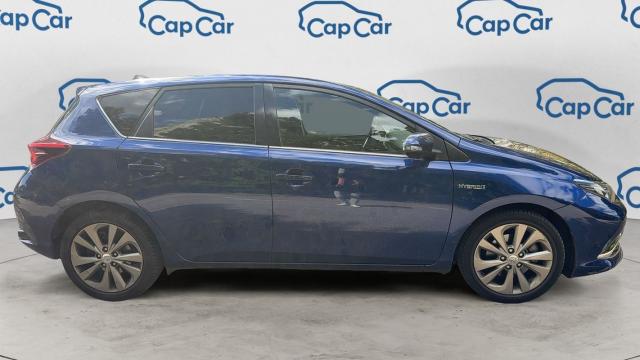 Toyota Auris image 5