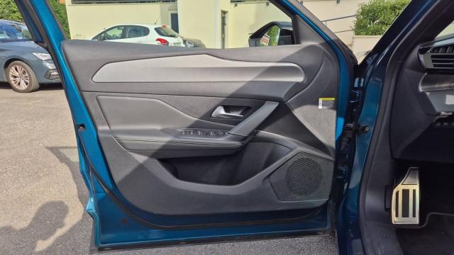 Peugeot 408 image 8