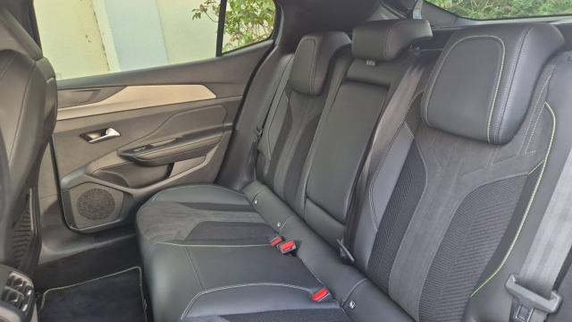 Peugeot 408 image 2