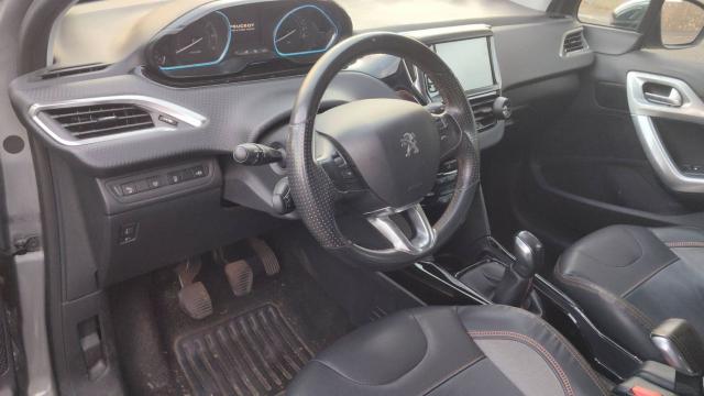 Peugeot 2008 image 5