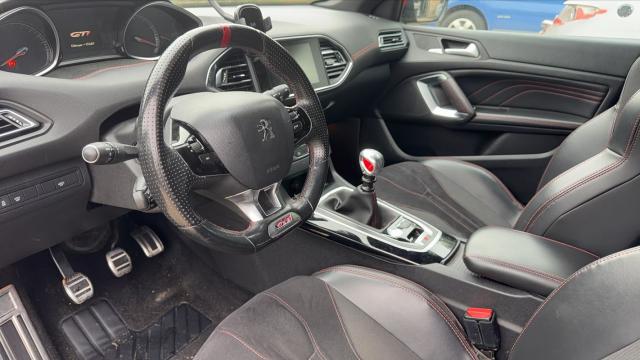 Peugeot 308 image 3