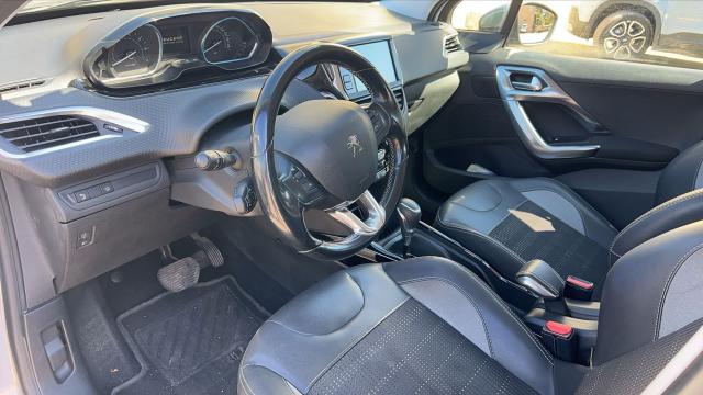 Peugeot 2008 image 9