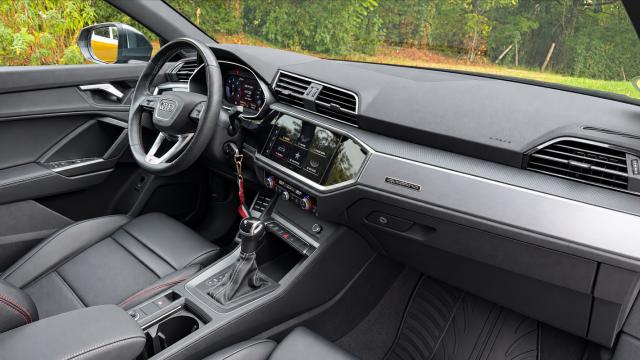 Audi Q3 Sportback image 8
