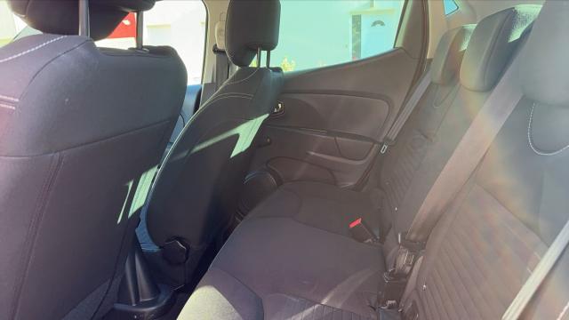 Renault Clio image 9