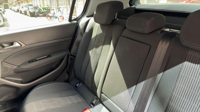Peugeot 308 image 7