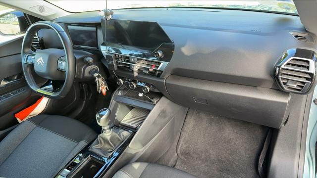 Citroen C4 image 8