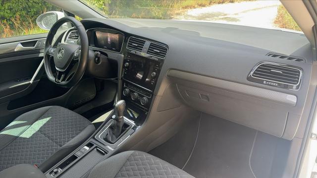 Volkswagen Golf image 1