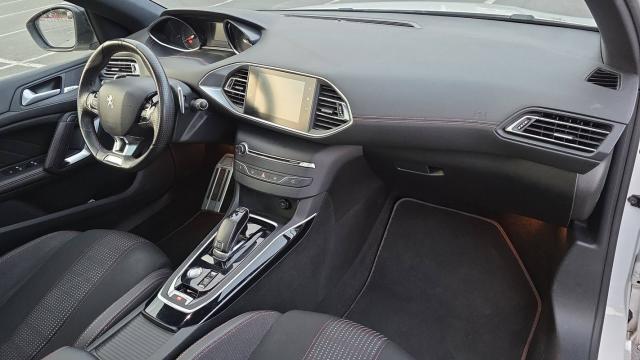 Peugeot 308 image 3