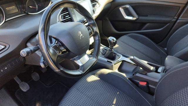Peugeot 308 image 5