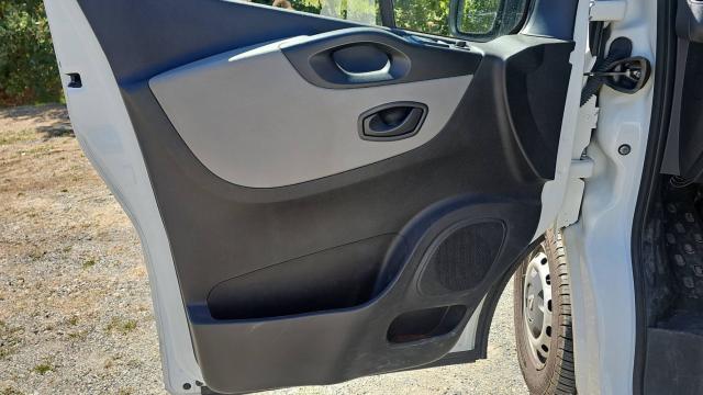 Renault Trafic image 3