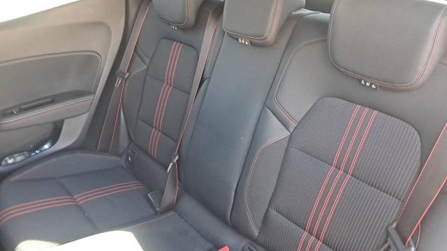 Renault Clio image 7
