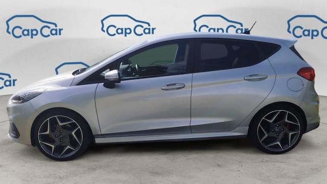 Ford Fiesta image 2