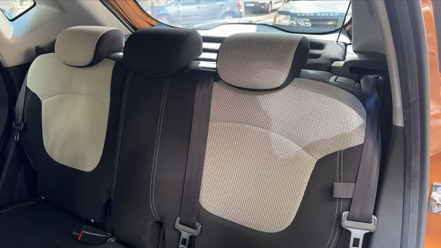 Renault Captur image 9