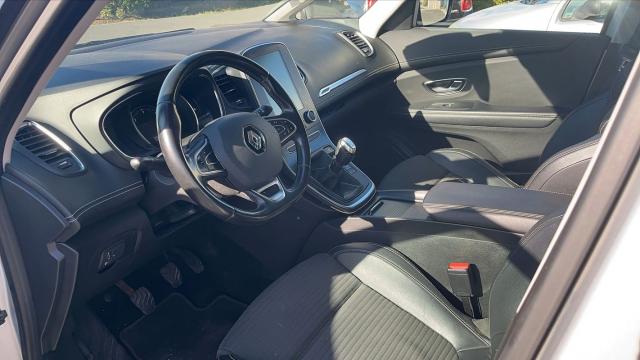 Renault Scénic image 9