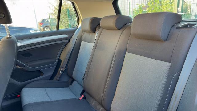 Volkswagen Golf image 7