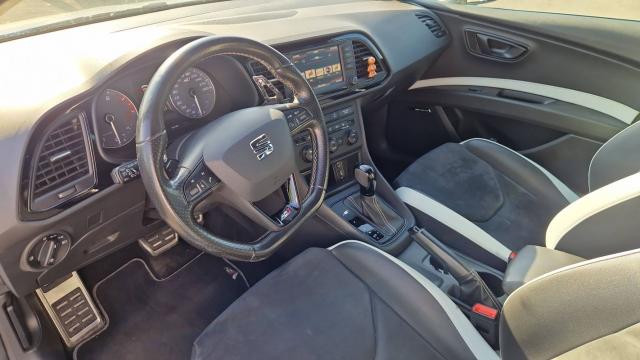 Seat Leon image 5