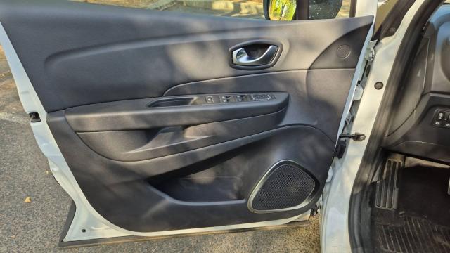 Renault Captur image 7
