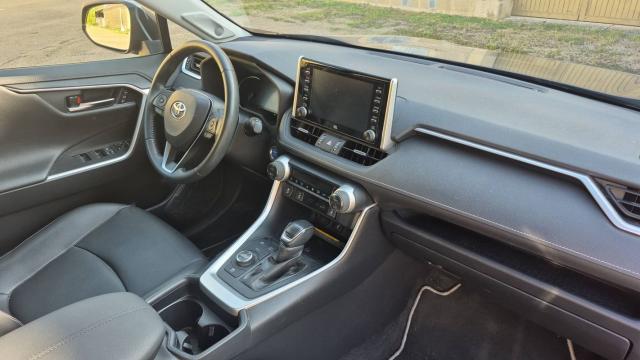 Toyota Rav4 image 4