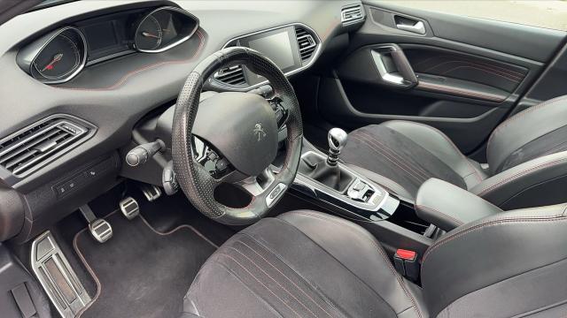 Peugeot 308 image 4