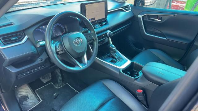 Toyota Rav4 image 5