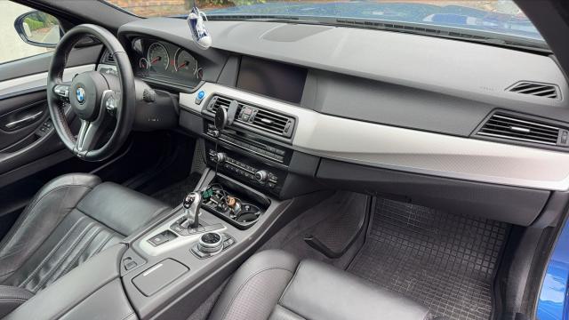 Bmw M5 image 6