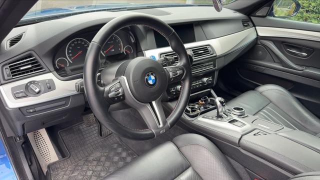 Bmw M5 image 4