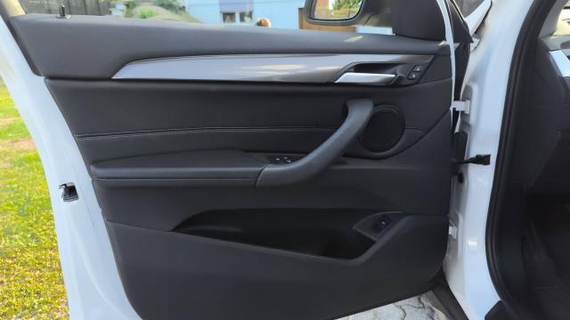 Bmw X1 image 8