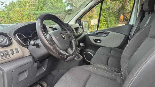 Renault Trafic image 1