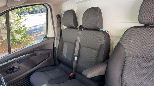 Renault Trafic image 3