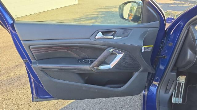 Peugeot 308 image 6