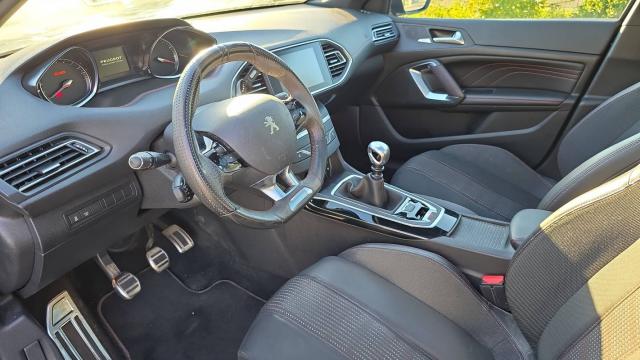 Peugeot 308 image 9