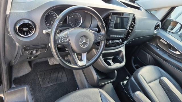 Mercedes Benz Vito image 5