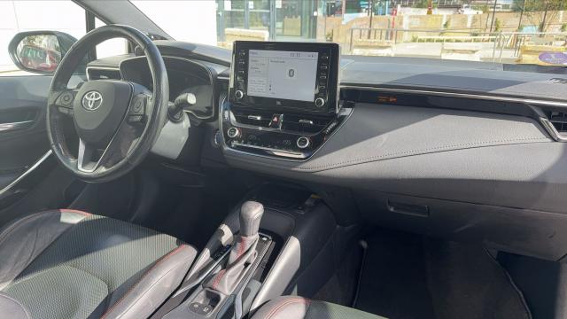 Toyota Corolla Touring Sports image 6
