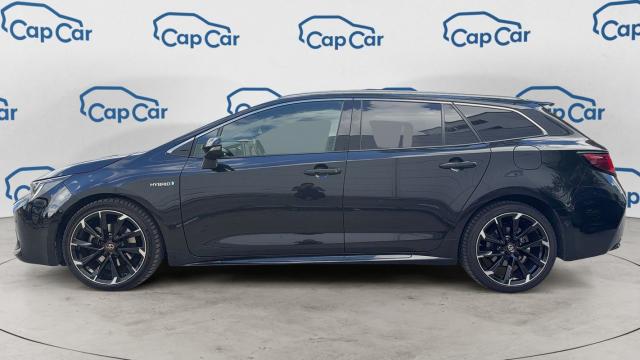 Toyota Corolla Touring Sports image 9