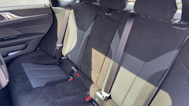 Bmw I4 image 2