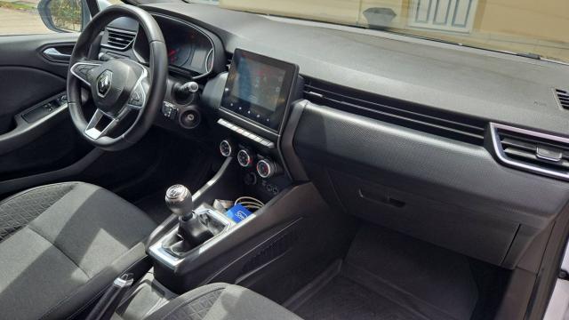 Renault Clio image 7