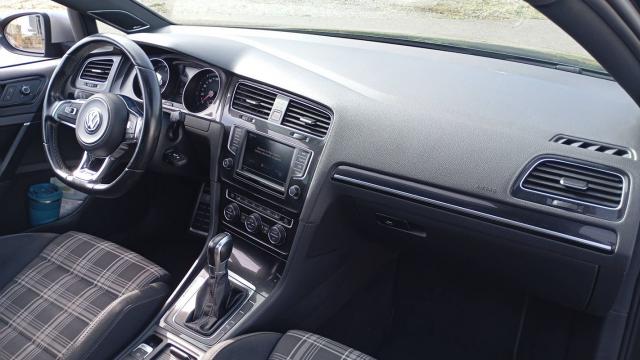 Volkswagen Golf image 3