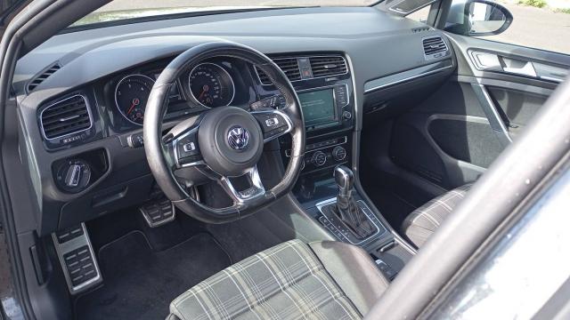 Volkswagen Golf image 1