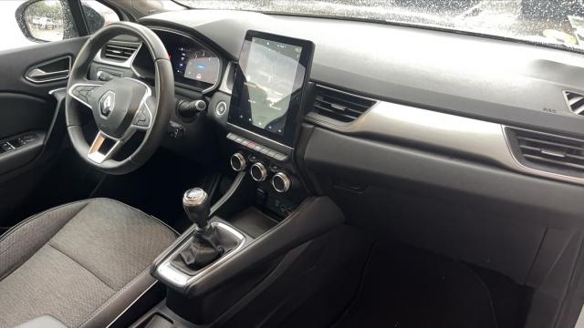 Renault Captur image 2