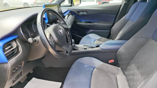 Toyota C-Hr image 4