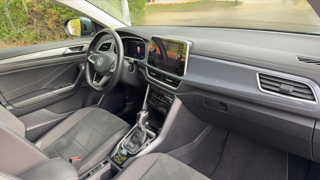 Volkswagen T-Roc image 6