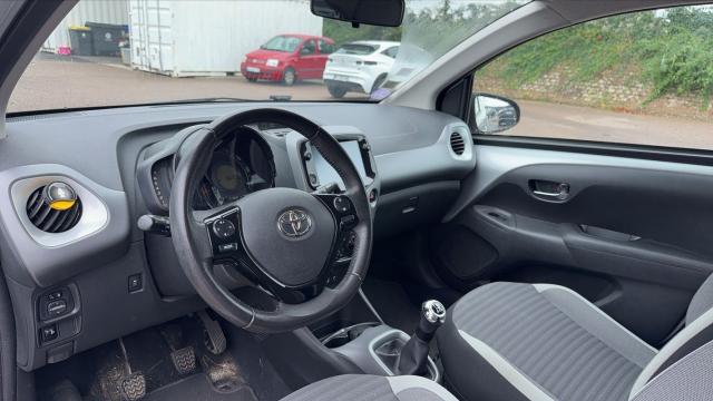 Toyota Aygo image 8